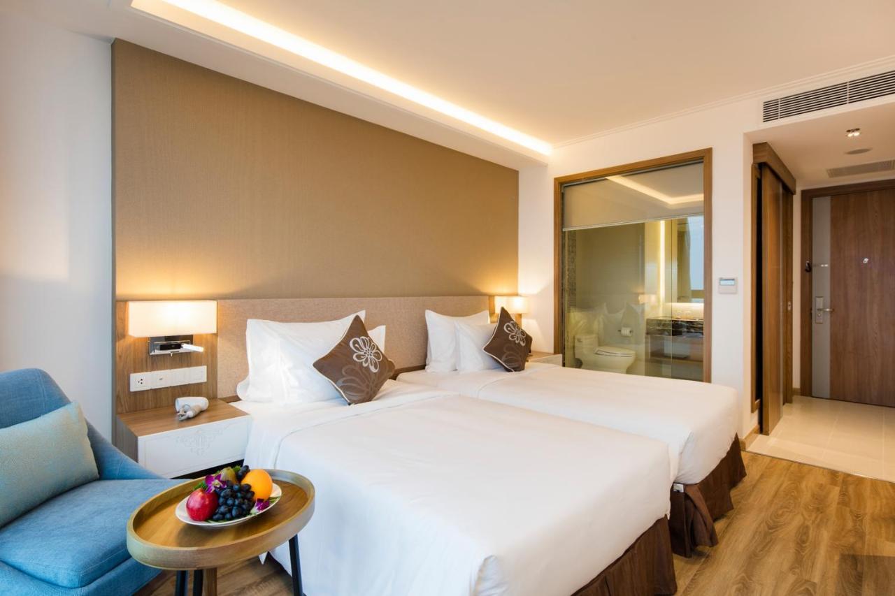 Comodo Nha Trang Hotel Exterior foto