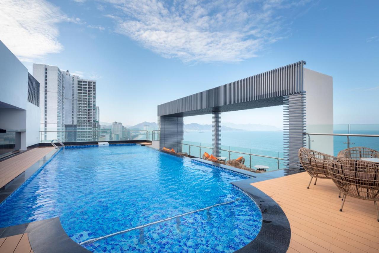 Comodo Nha Trang Hotel Exterior foto