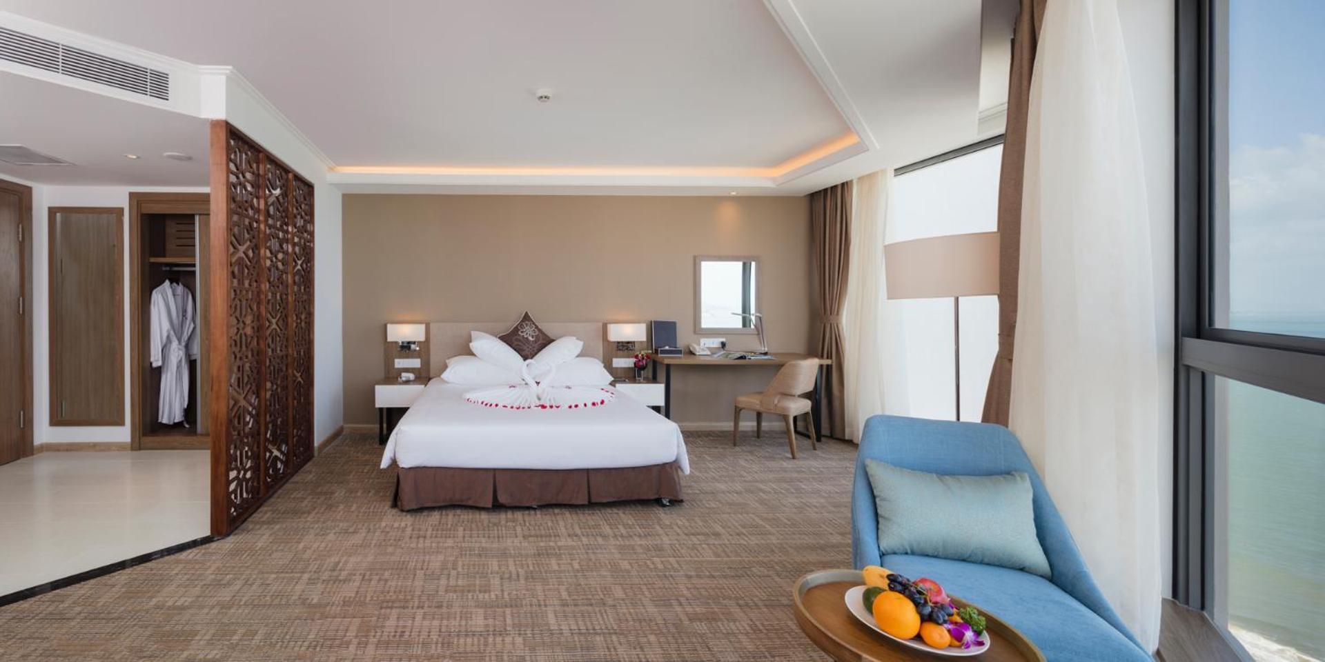 Comodo Nha Trang Hotel Exterior foto