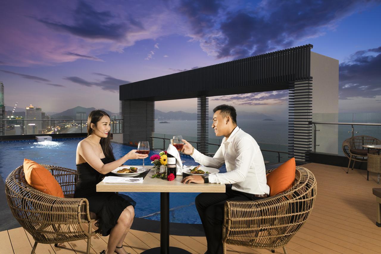 Comodo Nha Trang Hotel Exterior foto
