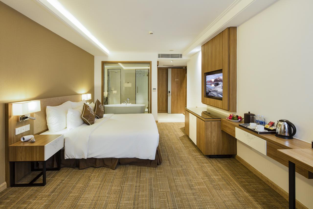 Comodo Nha Trang Hotel Exterior foto