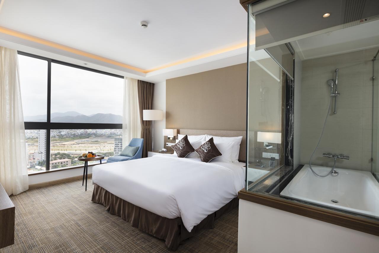 Comodo Nha Trang Hotel Exterior foto
