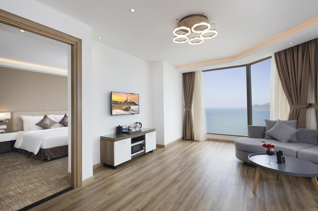 Comodo Nha Trang Hotel Exterior foto